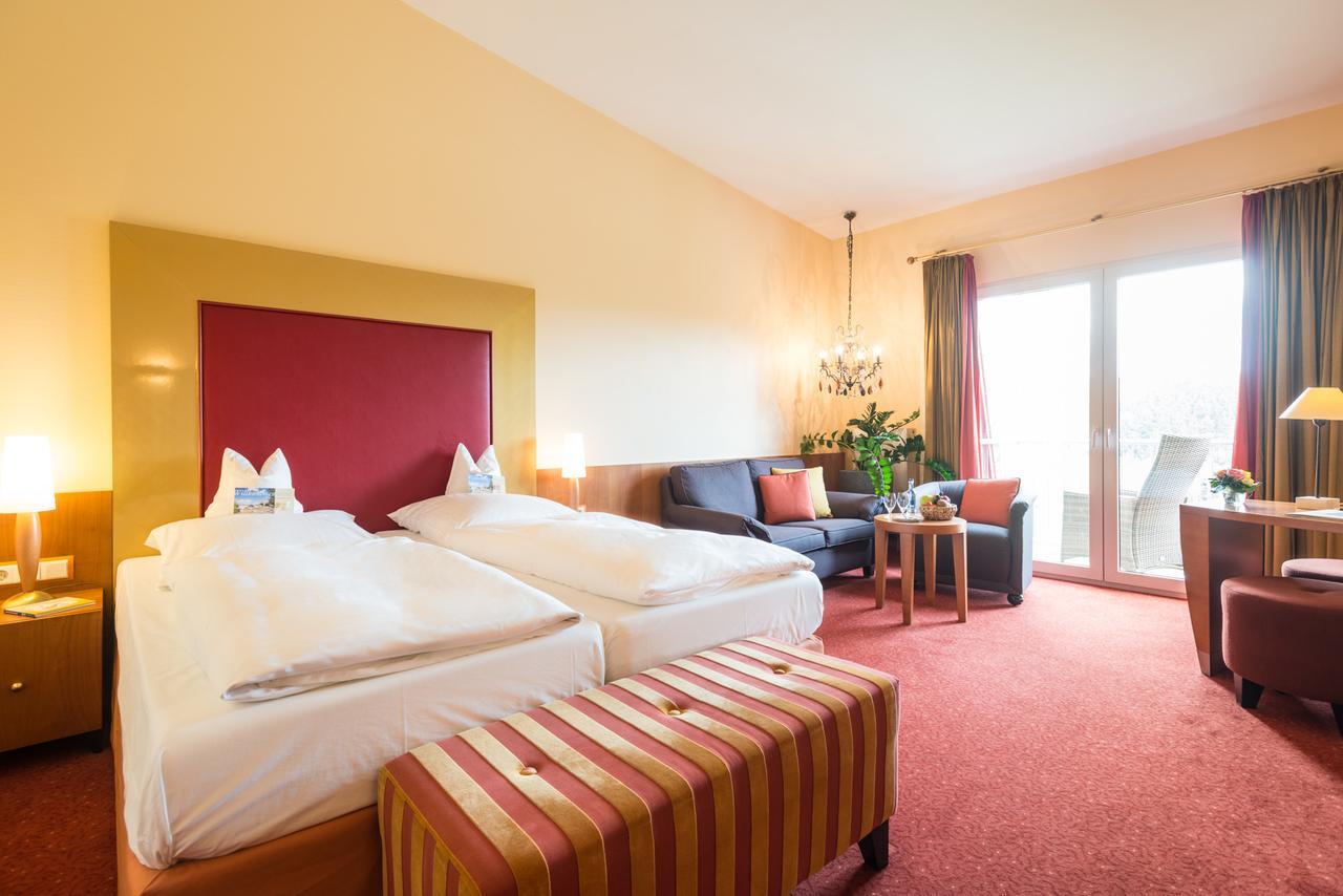 Hotel Heinz Höhr-Grenzhausen Exteriér fotografie