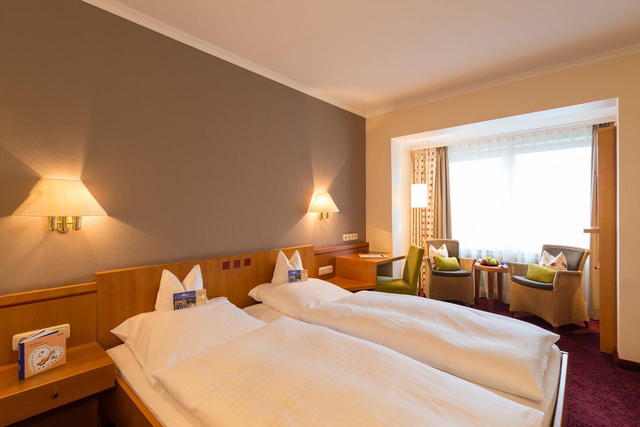 Hotel Heinz Höhr-Grenzhausen Exteriér fotografie